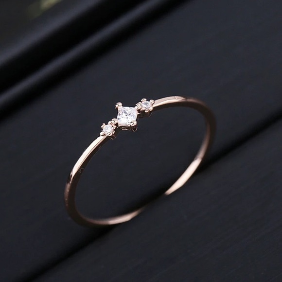 NWOT delicate  ring - Picture 2 of 3